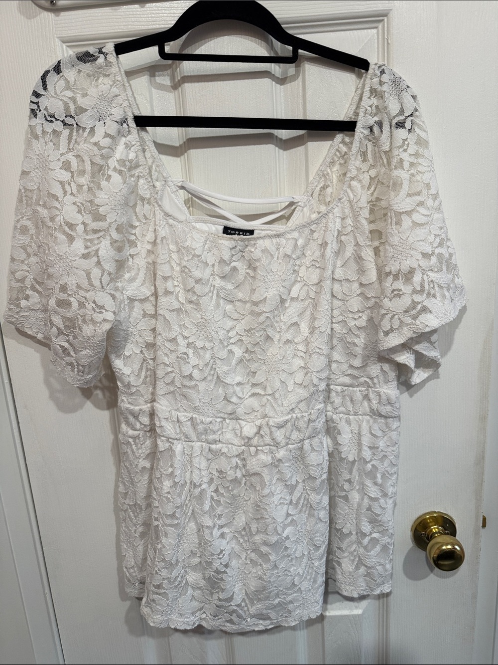 Torrid White Lace Peasant Top